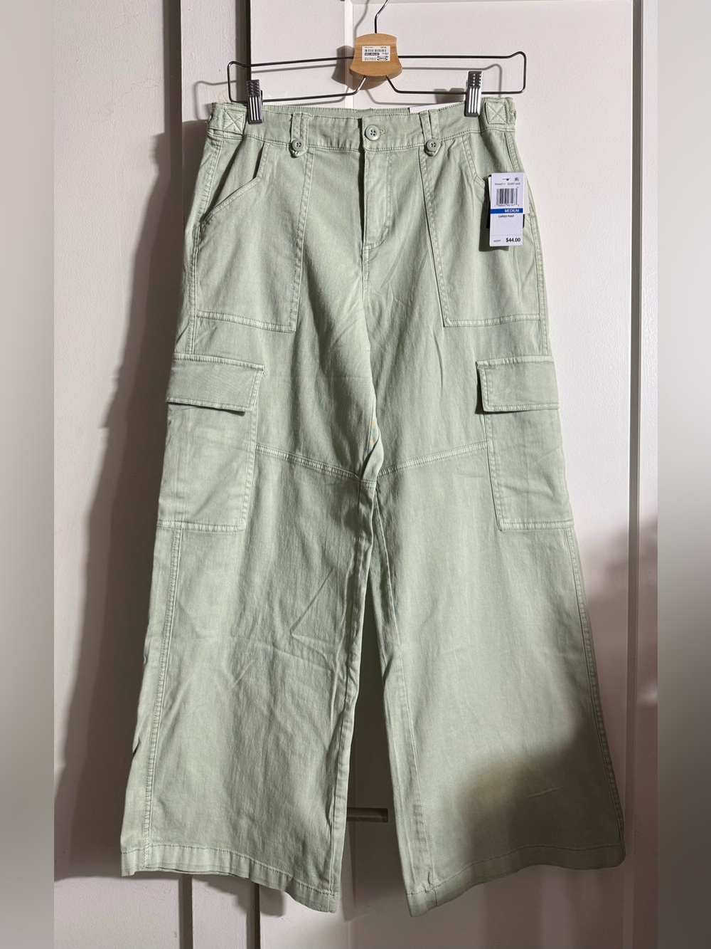 Ultra Flirt x Macy’s NWT The Midrise cargo pant in relaxed fit